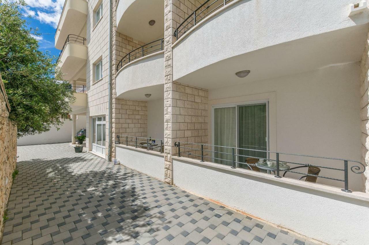 Apartments Villa Aquamarine Duće Exterior foto